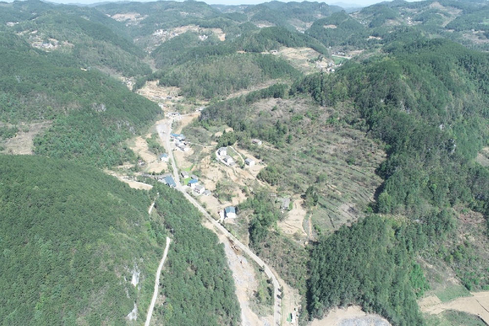 路愈寬，景愈明，可待漫慢行——朝天區(qū)曾家鎮(zhèn)（曾家場鎮(zhèn)至榮樂養(yǎng)生谷）段道路改建工程建設(shè)側(cè)記